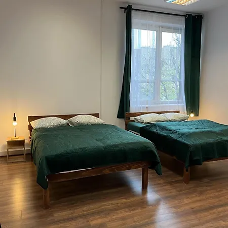 W94 Hostel-2
